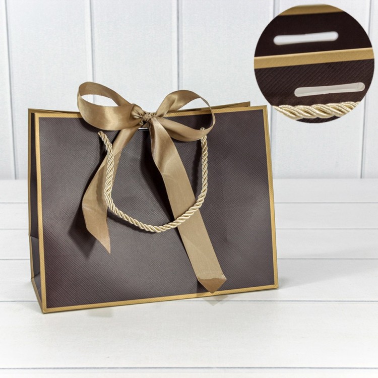 Пакет подарочный с лентой 23*18*10 210г Коричневый 1/10 1/160 Арт: 000503EA/2