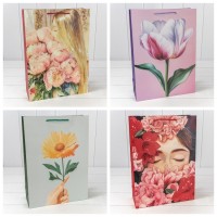 Пакет подарочный "Цветы" (микс 398) 30*41,5*12 210г 1/20 1/80 Арт: 000398A