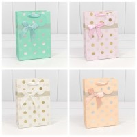 Пакет подарочный "Леди" с тиснением (микс) 14*20*7 230г 1/20 1/480 Арт: 000154G