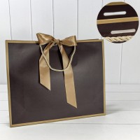 Пакет подарочный с лентой 39,5*32*12 210г Коричневый 1/10 1/80 Арт: 000503AA/2