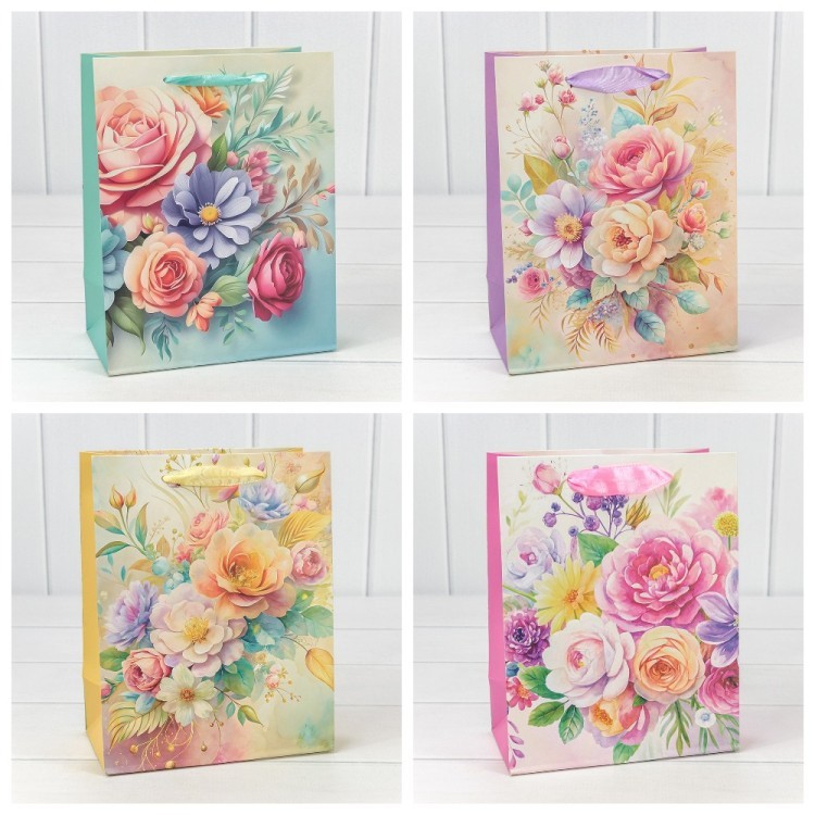 Пакет подарочный "Цветы" (микс 225) 26*32*10 210г 1/20 1/240 Арт: 000225C