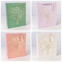 Пакет подарочный с тиснением "Букет" (микс) 26*32*12 210г 1/20 1/240 Арт: 000330C 1