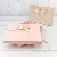 Коробка Прямоугольная 29*21*9,6 с бантом и ручками (ассортимент) 1/12 Арт: 721810/42