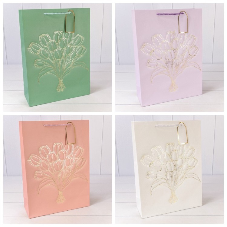 Пакет подарочный с тиснением "Букет" (микс) 31*42*12 210г 1/20 1/80 Арт: 000330A