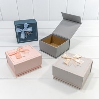 Коробка Прямоугольная 13,5*12,5*7,5 с магнитной крышкой (микс 2) 1/4 1/120 Арт: 51134/2