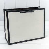 Пакет подарочный "Рамка широкая" Белый/Чёрный 32*26*13 230г 1/20 1/240 Арт: 000203CA