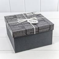 Коробки Квадратные Набор 1/3 21*21*12,3 с бантиком "Газета" Чёрный 1/18 Арт: 721627/1 - Коробки Квадратные Набор 1/3 21*21*12,3 с бантиком "Газета" Чёрный 1/18 Арт: 721627/1