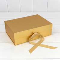 Коробка Прямоугольная 28,2*20*9,2 складная на магнитах "Люкс" Золотой 1/48 Арт: 730226/0120
