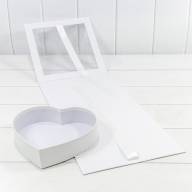 Коробка подарочная 25*26*23 с окошком и бантом "Сердце" Белый 1/24 Арт: 720963/7 - Коробка подарочная 25*26*23 с окошком и бантом "Сердце" Белый 1/24 Арт: 720963/7