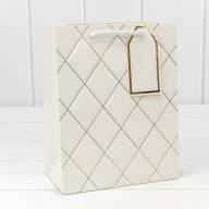 Пакет подарочный с тиснением "Ромбы" (микс) 18*23*10 210г 1/20 1/360 Арт: 000710E - Пакет подарочный с тиснением "Ромбы" (микс) 18*23*10 210г 1/20 1/360 Арт: 000710E