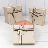 Коробки Квадратные Набор 1/3 21*21*12,3 с бантом (ассортимент 1) 1/24 Арт: 720633/1 - Коробки Квадратные Набор 1/3 21*21*12,3 с бантом (ассортимент 1) 1/24 Арт: 720633/1