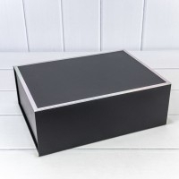 Коробки одиночные на магнитах 30,6*23*11